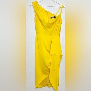 lavish alice yellow one shoulder dress Puff Sleeve Lavish Alice Yellow Dress LAVISH ALICE Women's Polkadot Floral Puff Sleeved Ruched Mini Dress